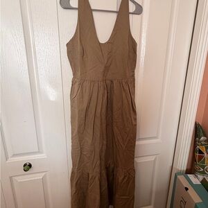 NWOT - Pact Olive Sleeveless Maxi Dress